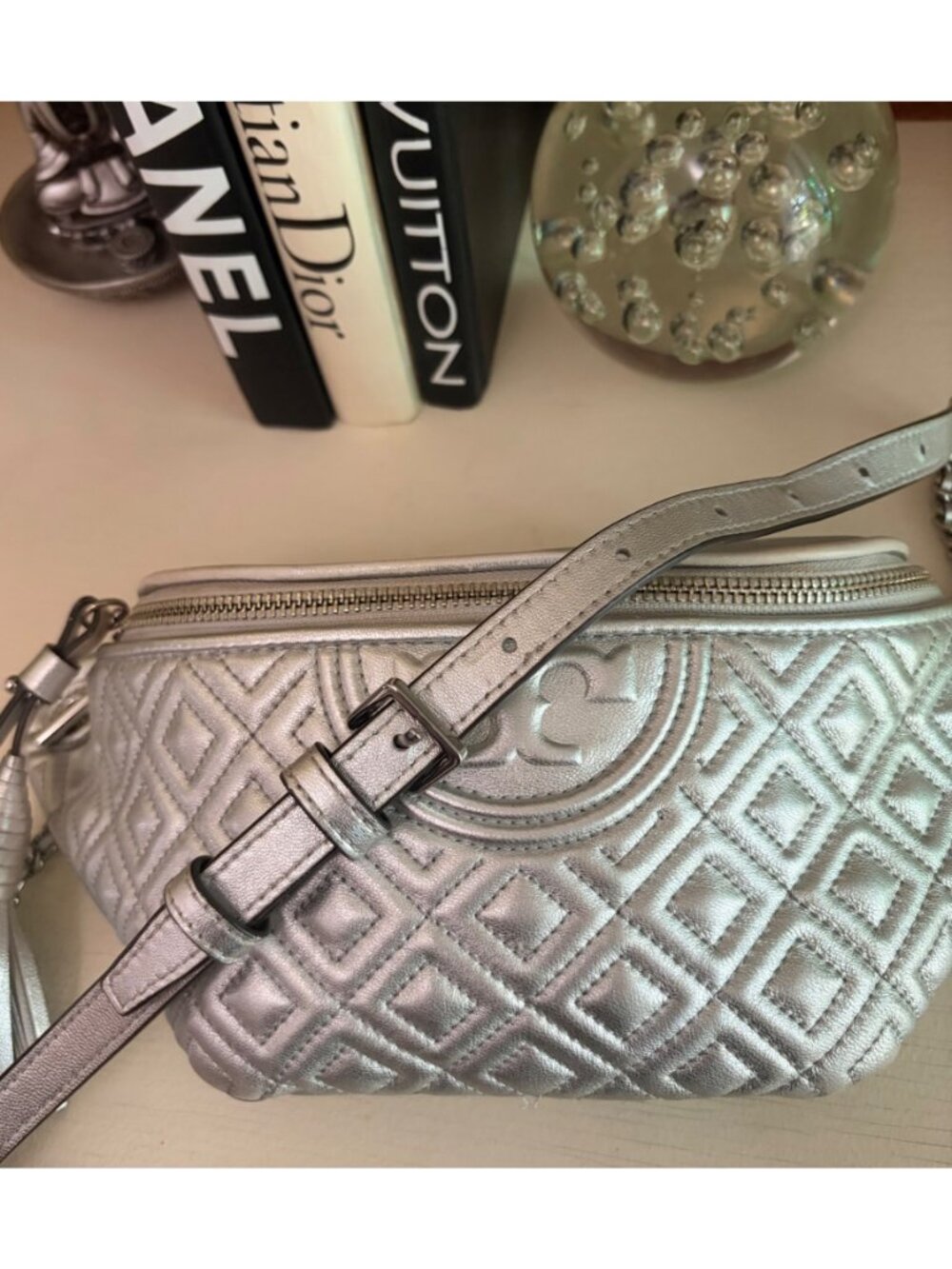 Tory Burch Fleming Soft Quilted Leather Belt Bag Metallic Silver - Picture 12 of 12